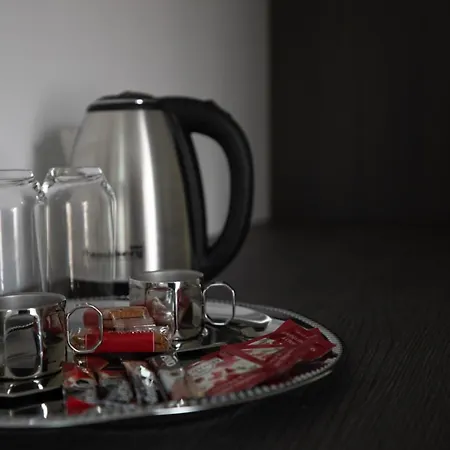 Urban 7 Apartahotel 4*