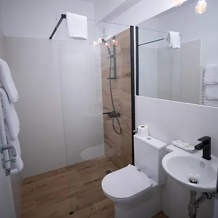 Urban 7 Aparthotel Boekarest