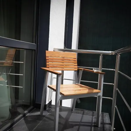 Urban 7 4* Boekarest