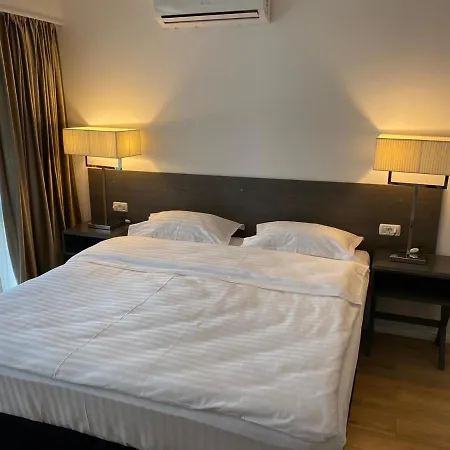 Urban 7 布加勒斯特