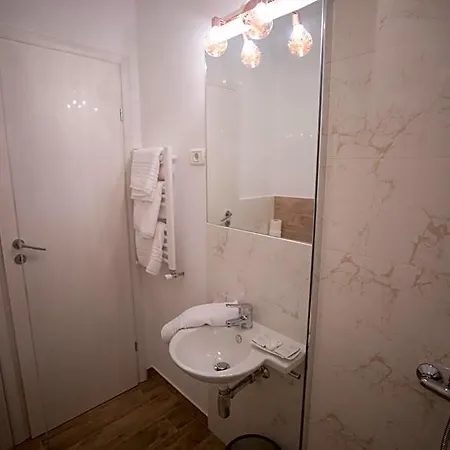 Aparthotel Urban 7 Bucharest