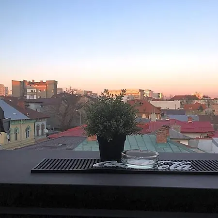Urban 7 Aparthotel