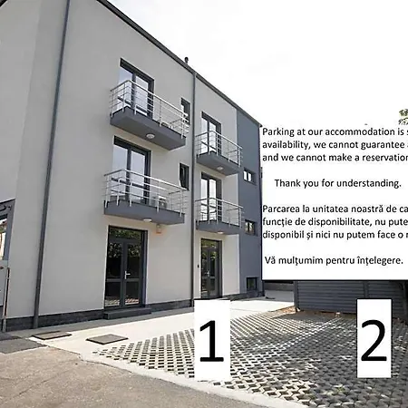 Aparthotel Urban 7