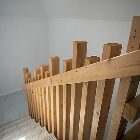 Urban 7 Aparthotel