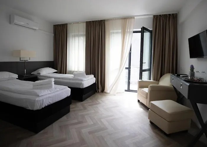 Urban 7 Apart-hotel 4*