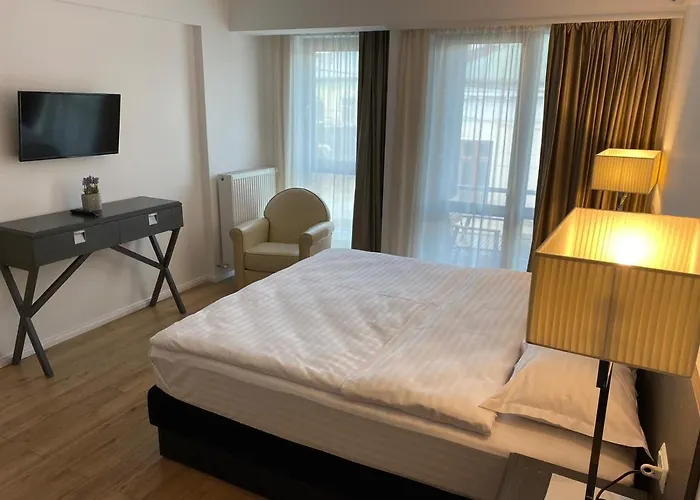 Urban 7 公寓式酒店 布加勒斯特