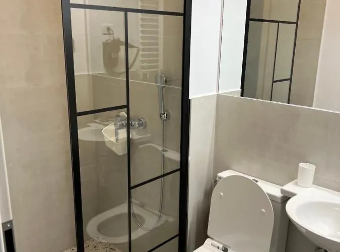 Ξενοδοχείο με διαμερίσματα Urban 7 4*