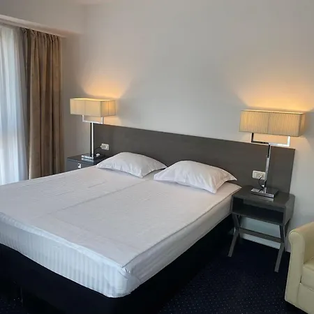 Urban 7 Aparthotel Bukurešť