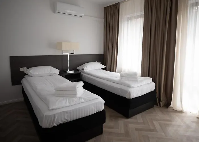 Ξενοδοχείο με διαμερίσματα Urban 7