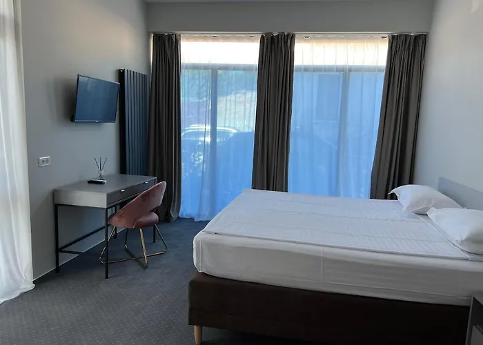 Urban 7 4* Βουκουρέστι